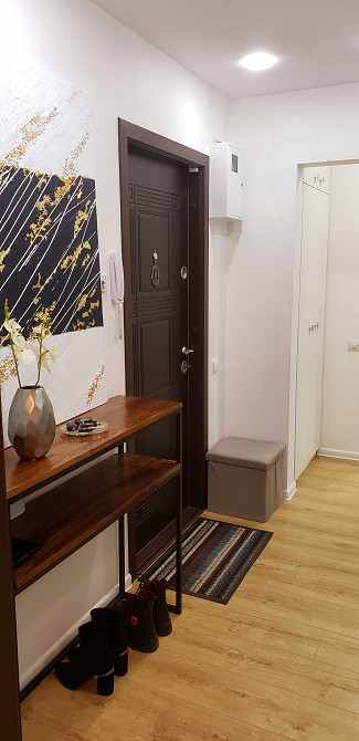 Продам 2к кв. С новой мебелью и техникой. 95 квартал. Кривой Рог - изображение 2