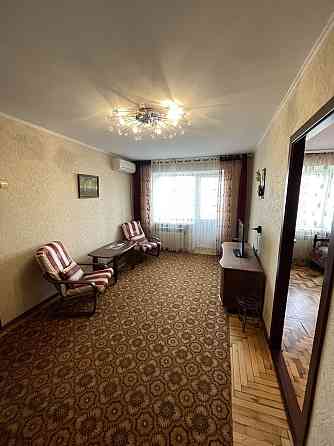 Сдам свою двухкомнатную квартиру в центре Запоріжжя