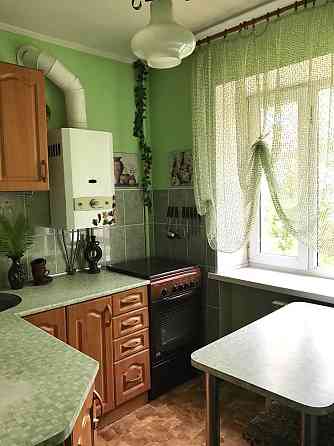 Сдам свою двухкомнатную квартиру в центре Запоріжжя