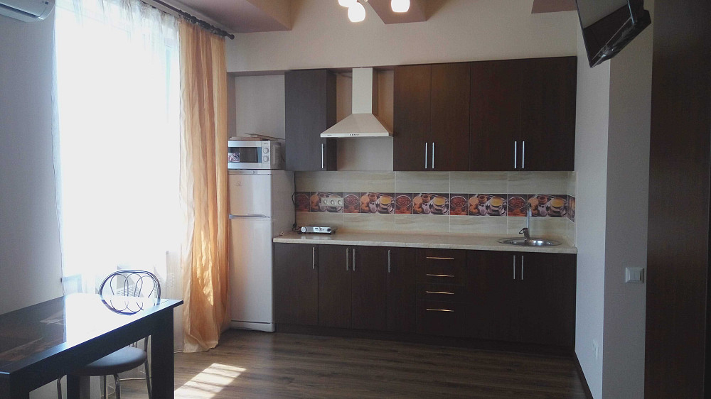 Здам квартиру-студію на Подолі, 400 м від станції м. Т. Шевченко. Без% Київ - зображення 2