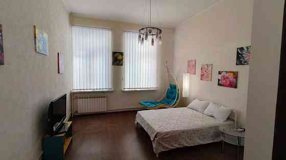 Квартира, 2-кімнатна, паркомісце, вул. Саксаганського 28 Київ