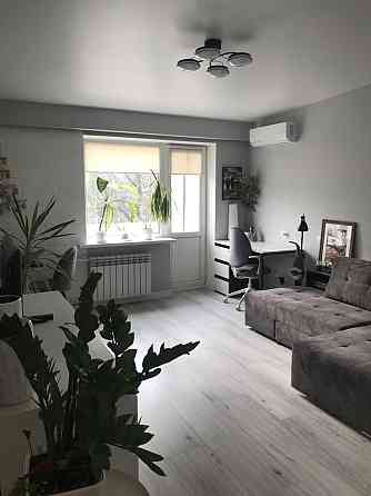 Стильна 1-кімнатна квартира,метро Дорогожичи 5хв, вул. Ольжича 13 Київ