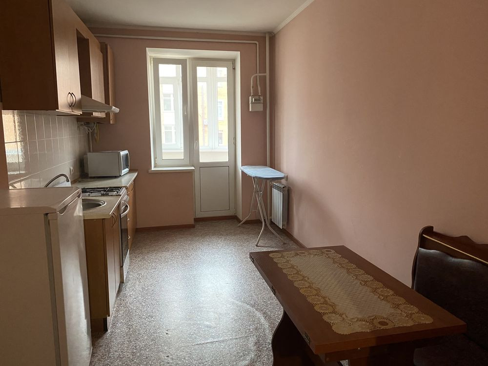 Центр. Хозяин! Без комиссии!Однокомнатная большая квартира. Полтава - изображение 2