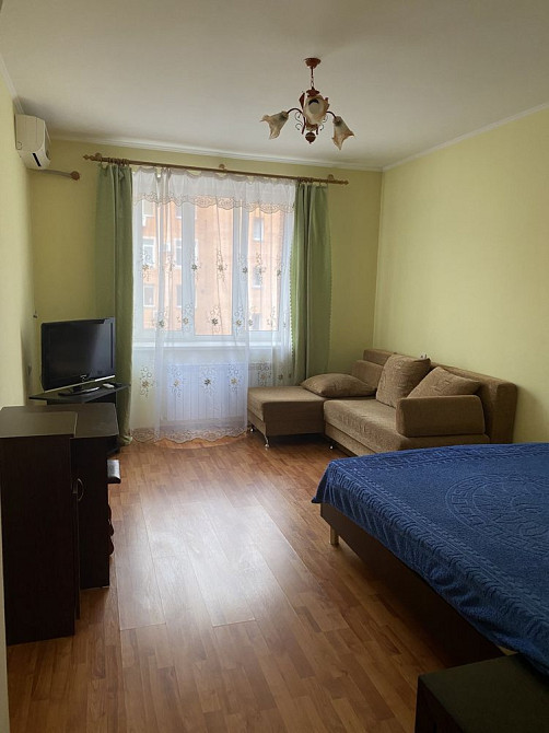 Центр. Хозяин! Без комиссии!Однокомнатная большая квартира. Полтава - изображение 1