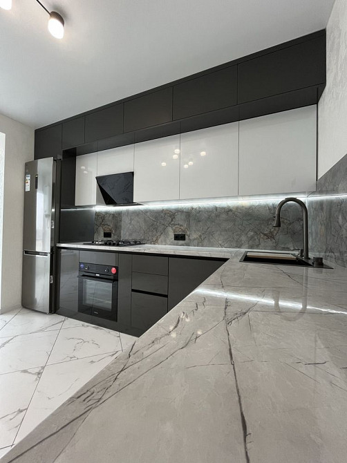 Продається 2 кім. з ремонтом в містечку закритого типу Івано-Франківськ - зображення 2