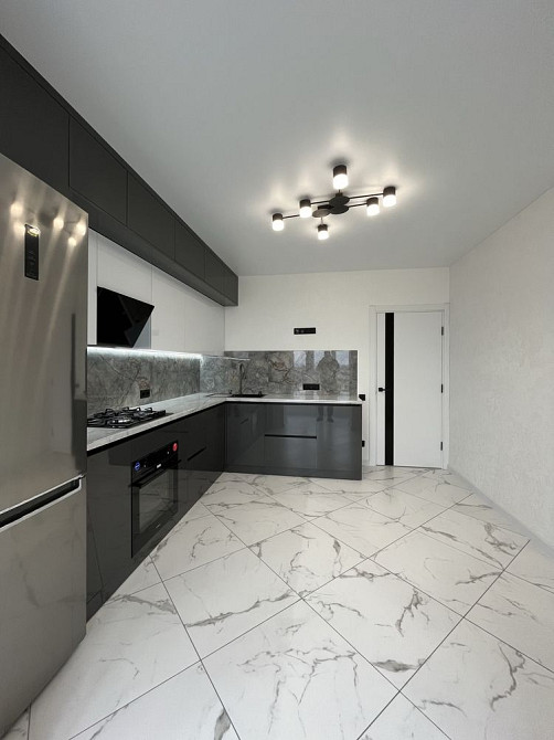 Продається 2 кім. з ремонтом в містечку закритого типу Івано-Франківськ - зображення 4