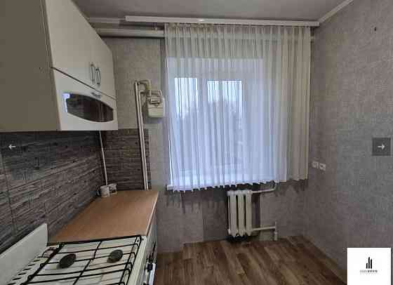 Продам 2 кімнатну квартиру в Центральному районі пр. О.Поля - Кірова Дніпро