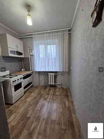 Продам 2 кімнатну квартиру в Центральному районі пр. О.Поля - Кірова Дніпро