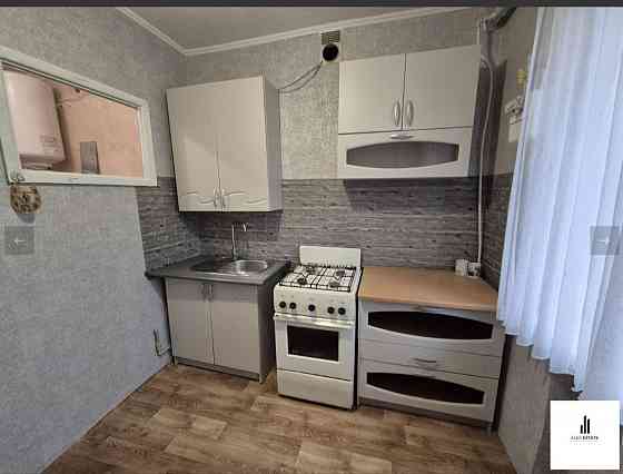 Продам 2 кімнатну квартиру в Центральному районі пр. О.Поля - Кірова Дніпро