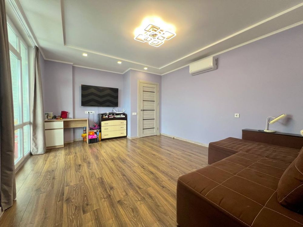 Дворівнева 3 кім квартира 76м² + 2 балкони + кладова | Величковського Львів - зображення 3