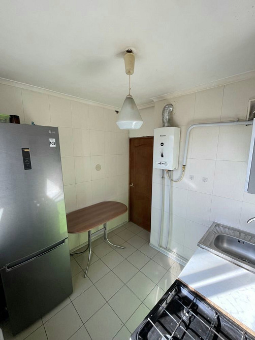 Фонтан. Продам 2 комнатную квартиру. Обшая 47 метров. Средний этаж Одесса - изображение 4