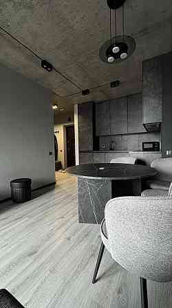 Дизайнерська квартира ЖК Варшавський (Олександра Олеся 2В) Київ