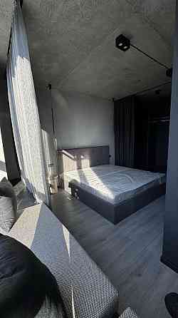 Дизайнерська квартира ЖК Варшавський (Олександра Олеся 2В) Київ