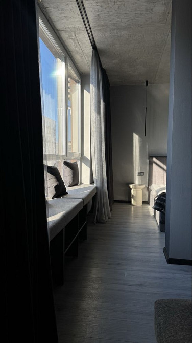 Дизайнерська квартира ЖК Варшавський (Олександра Олеся 2В) Київ - зображення 8