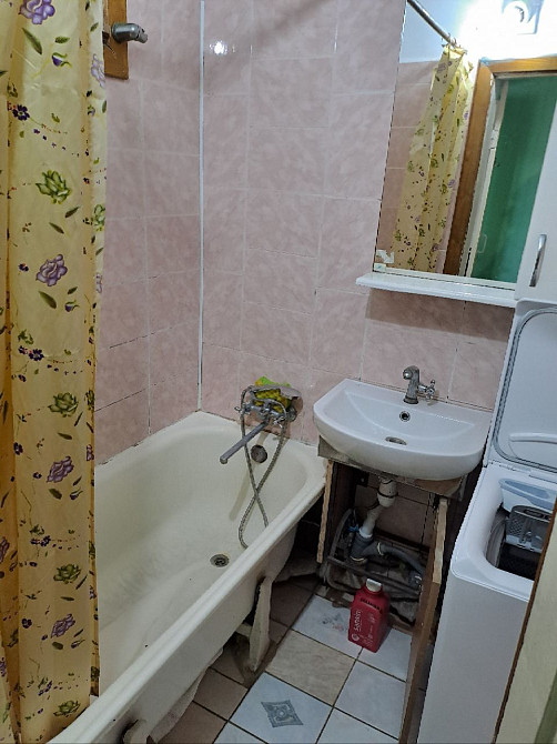 Здається однокімнатна з парко містом. Ужгород - изображение 5