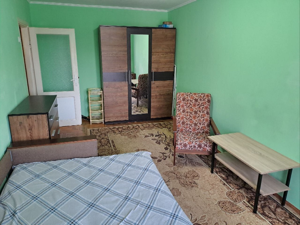 Здається однокімнатна з парко містом. Ужгород - изображение 2