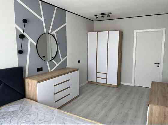 Оренда чудової квартири у ближньому центрі по вул Мечникова Львов