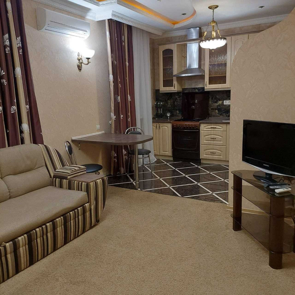 Довгострокова оренда 2к квартири на вул. Загорівська, 36 Київ - зображення 1