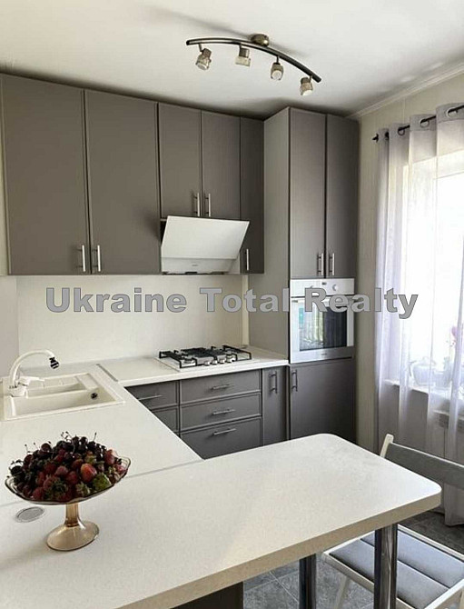 ПОЗНЯКИ ХАРКІВСЬКА ВИРЛИЦЯ 5хв! 3к квартира з ремонтом! Пр-т Бажана 7і Київ - зображення 1