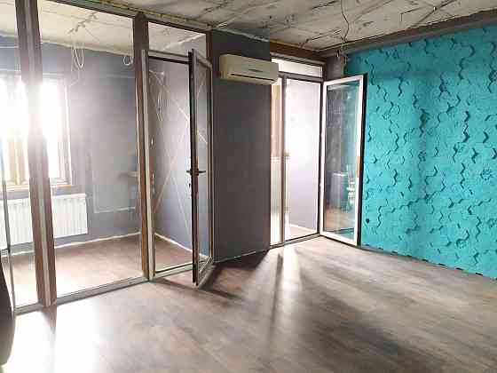 Продам 1 ком квартиру с Ремонтом на Сахарова -4 этаж Одесса