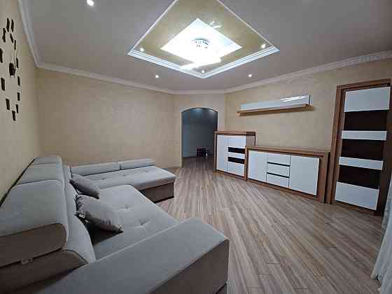 Здається  3х км квартира в центрі!!! Ивано-Франковск