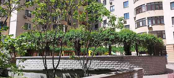 Здам Недорого Центр Затишну 3-кімн.квартиру! Київ