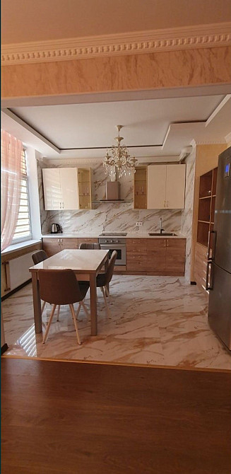 СВОБОДНА хозяин ж.к Люксембург Одесса - изображение 1