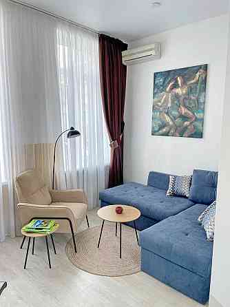 Сдам уютную 2-к квартиру в легендарном доме на О. Гончара 4, Нагорный Днепр