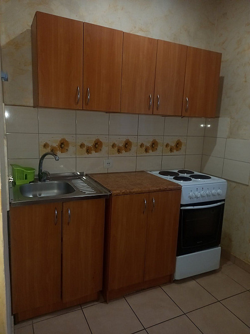 2х р-н пр. Ивана Мазепы, Каменска,, место под авто Дніпро - зображення 1