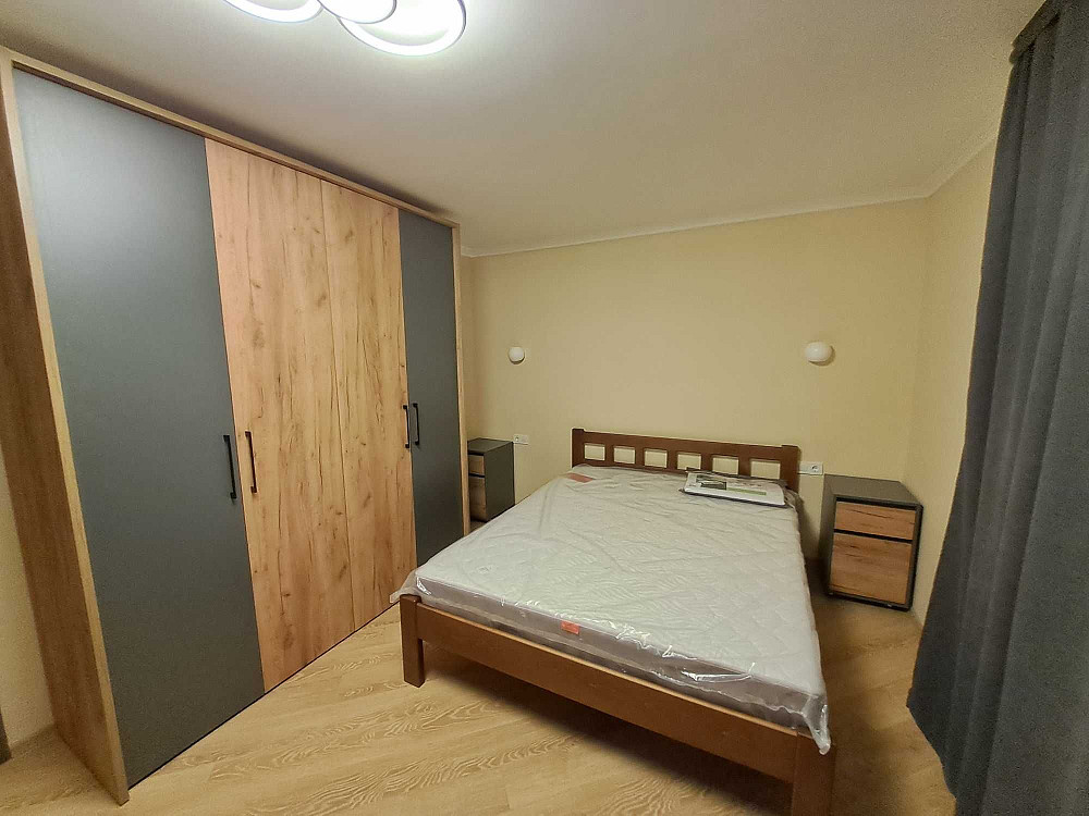 1-кім. від власника проспект, перша здача Чернівці - зображення 1