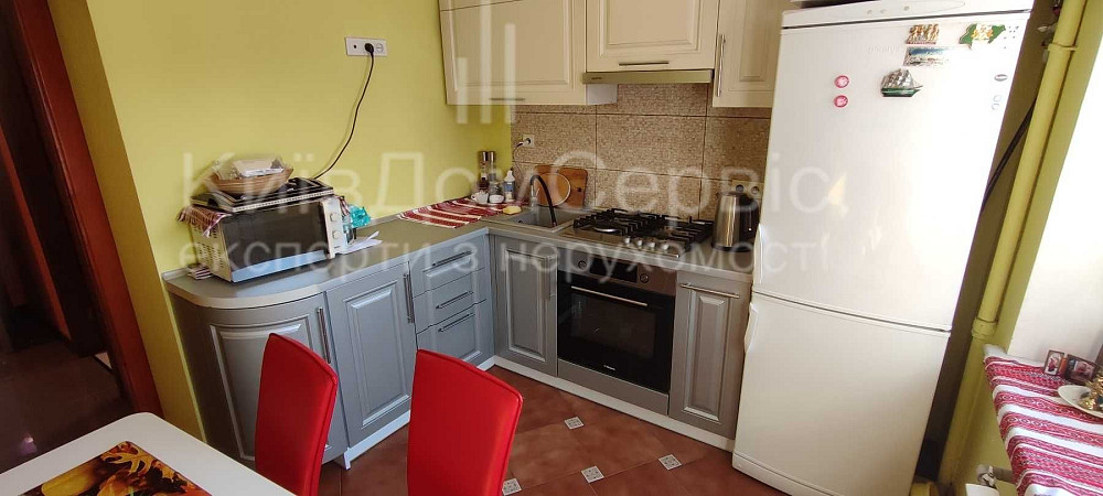 Продам 2к 56 м2 сталінка Маккейна Либідська Звіринецька Київ - зображення 6