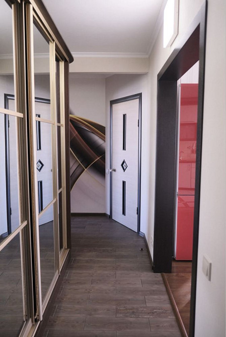 Видова 3-кімнатна квартира у центрі міста з індивідуальним опаленням Біла Церква - зображення 1