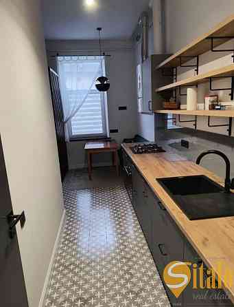 Продаж 2 кімнатної квартири, вулиця Пекарська Львов