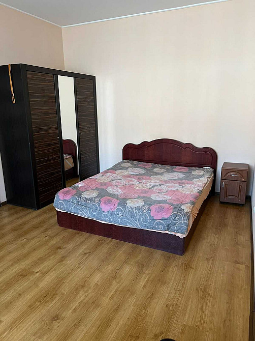 Продам 1 ком. квартиру большую 42 кв. м в ЖК София Амосова 1/34 Софіївська Борщагівка - зображення 1