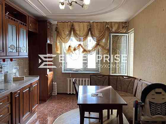 Продаж 4-к. квартири, вул Порика, Виноградар, Подільський р-н Київ