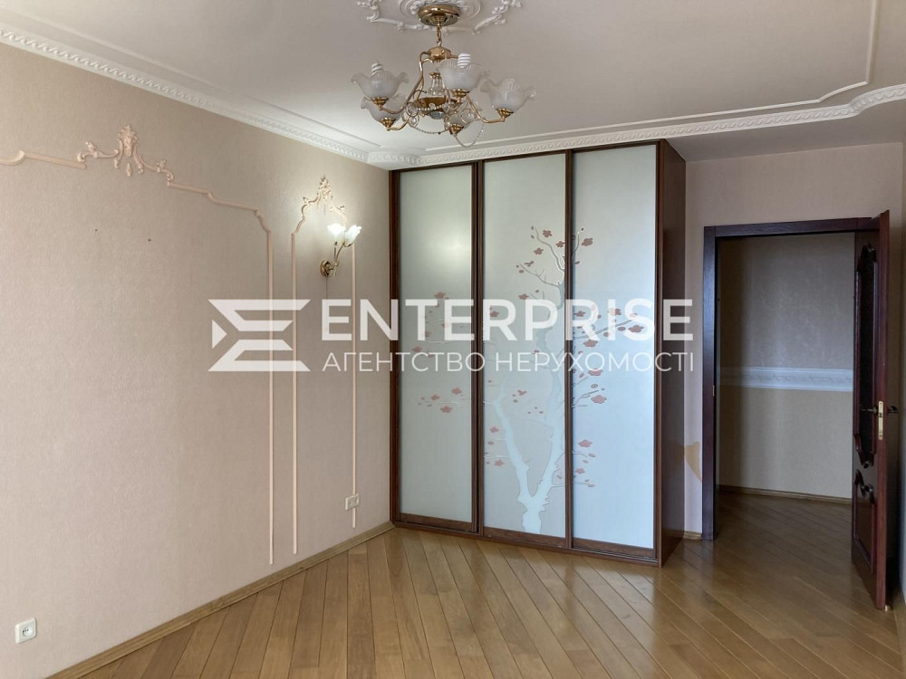 Продаж 4-к. квартири, вул Порика, Виноградар, Подільський р-н Київ - зображення 4