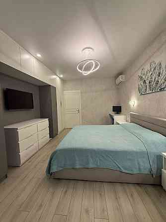 Без %! Продам шикарну 3-кiм. квартиру на Миропiльськiй 39! Київ