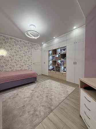 Без %! Продам шикарну 3-кiм. квартиру на Миропiльськiй 39! Київ