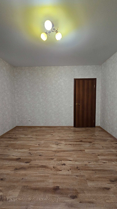 Продаю.свою 1ну кімнатну на 7 Сьомому Небі, поруч  Артвіль 7 км Авангард - зображення 5