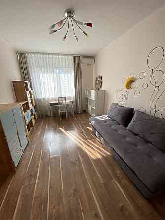 3к квартира Паркові Озера м.Дарниця пішки Воскресенська 12в паркомісце Київ