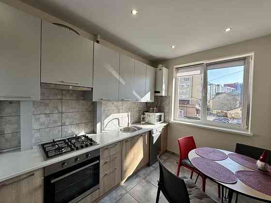 Оренда 2 км | ЦЕНТР | вул.Коновальця 7В Ивано-Франковск