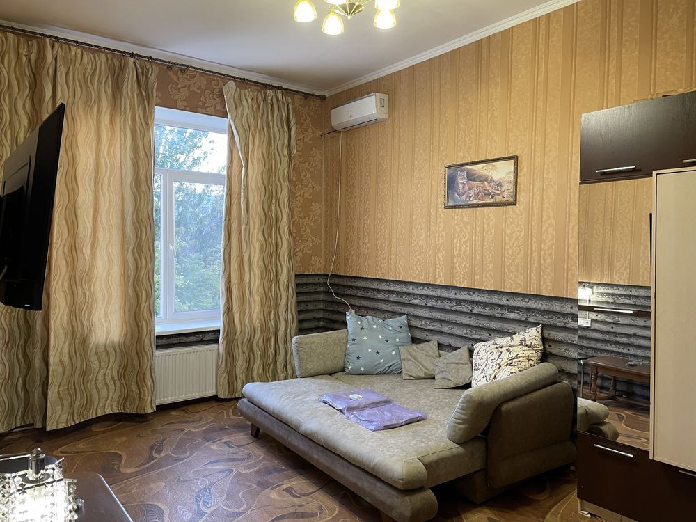 Сдается в аренду коммунальная квартира, Центр/Привоз - Только Женщинам Одесса - изображение 1