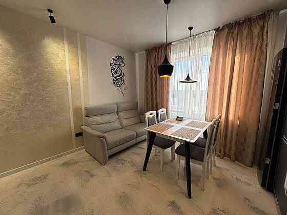 Оренда чудової однокімнатної квартири!! Ву. Н.Сотні!!! Ровно