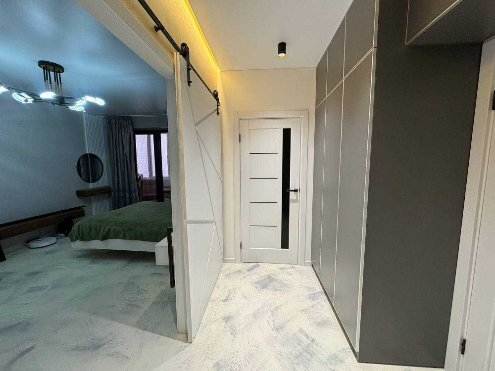 Оренда чудової однокімнатної квартири!! Ву. Н.Сотні!!! Рівне - зображення 8