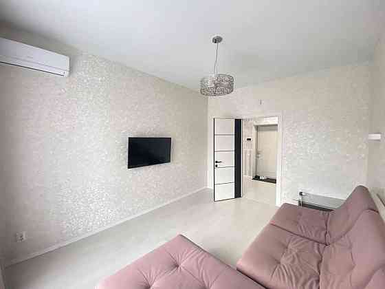 Оренда 2-кімнатної квартири в новобудові, вул. Черемшини Львов