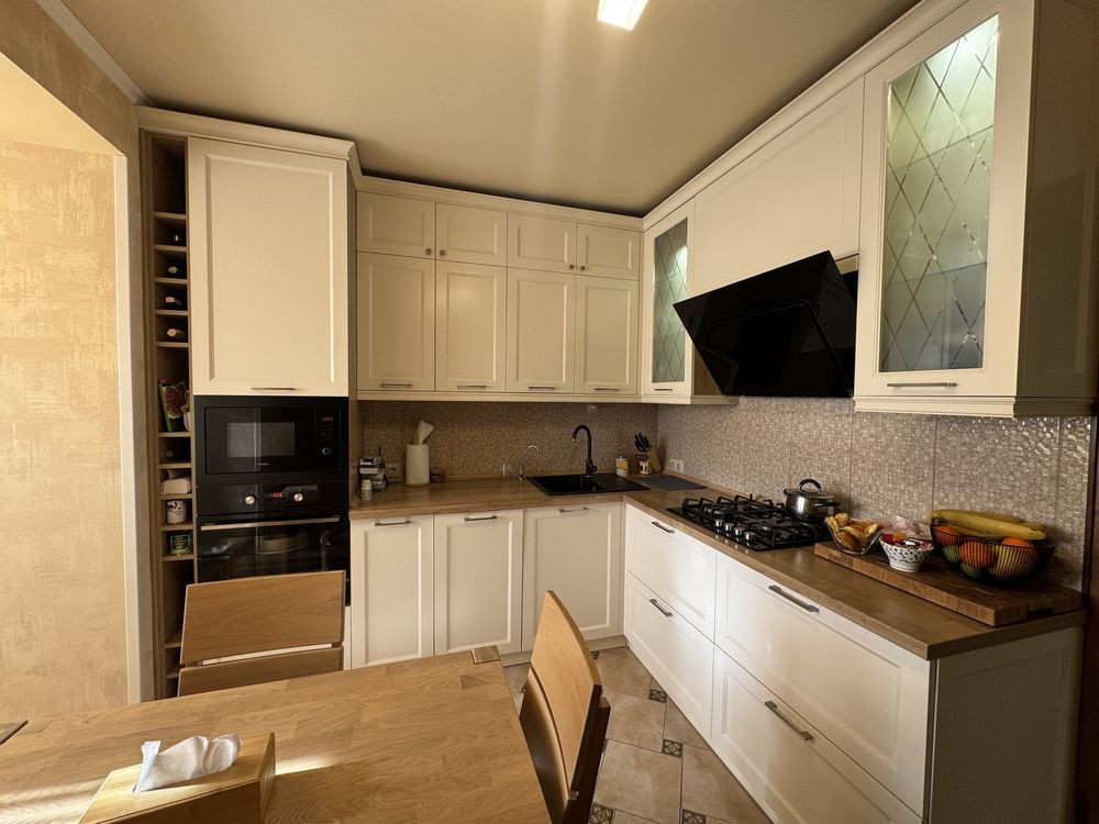 Продам 2-кімнатну квартиру з ремонтом і меблями! Балкон Ірпінь - зображення 1