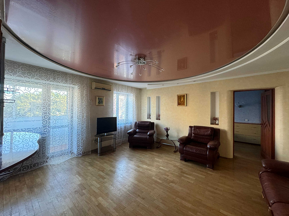 Простора двокімнатна квартира в центрі міста!!! Rivne - photo 4