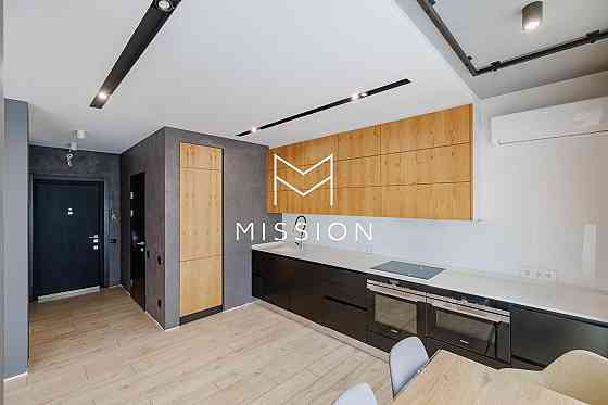 Продам 3к квартиру пентхаус Освіти 16 Київ