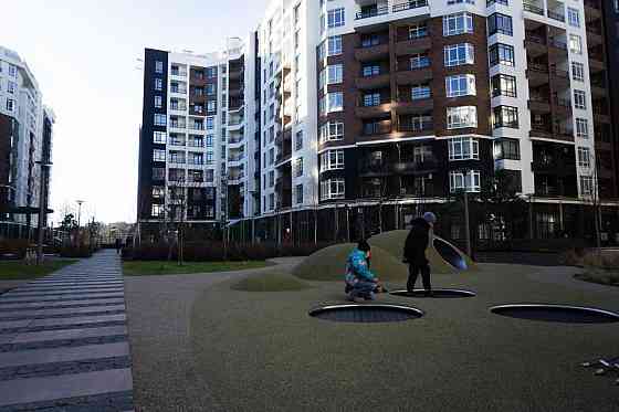 Однокімнатна квартира з лоджією та видом на набережну! Київ