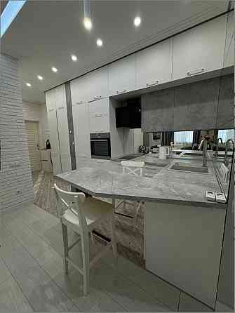 ЖК "19 Жемчужина", 53 метра, с ремонтом и мебелью. Одесса